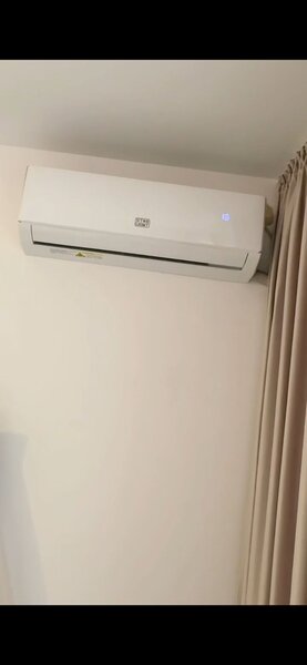 Montaj aer conditionat, igienizare, incarcare freon, reparatii placi